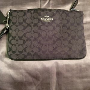 Coach Jaquard wristlet